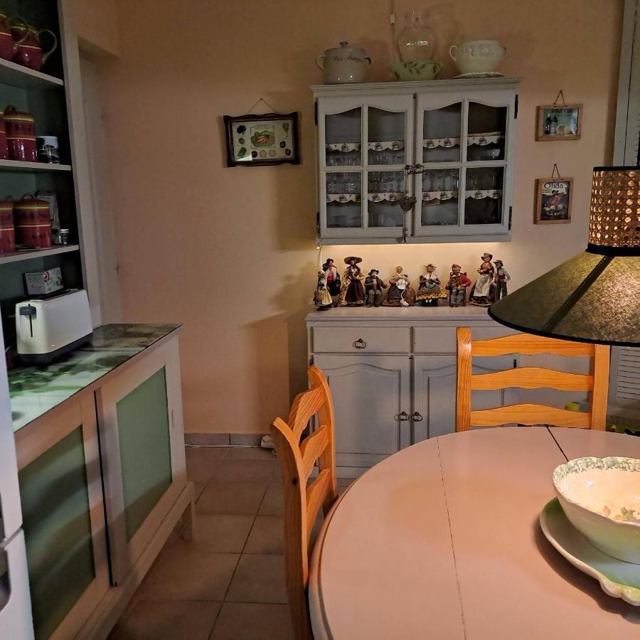 Les Cerises Bed & Breakfast Saint-Saturnin-d'Apt Eksteriør bilde